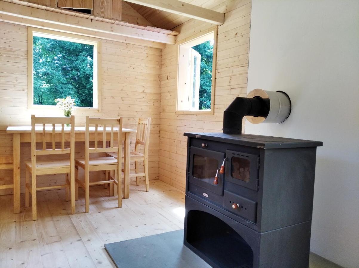 Celoroční GLAMPING v pohodlném domečku Vila Výprachtice Exterior foto