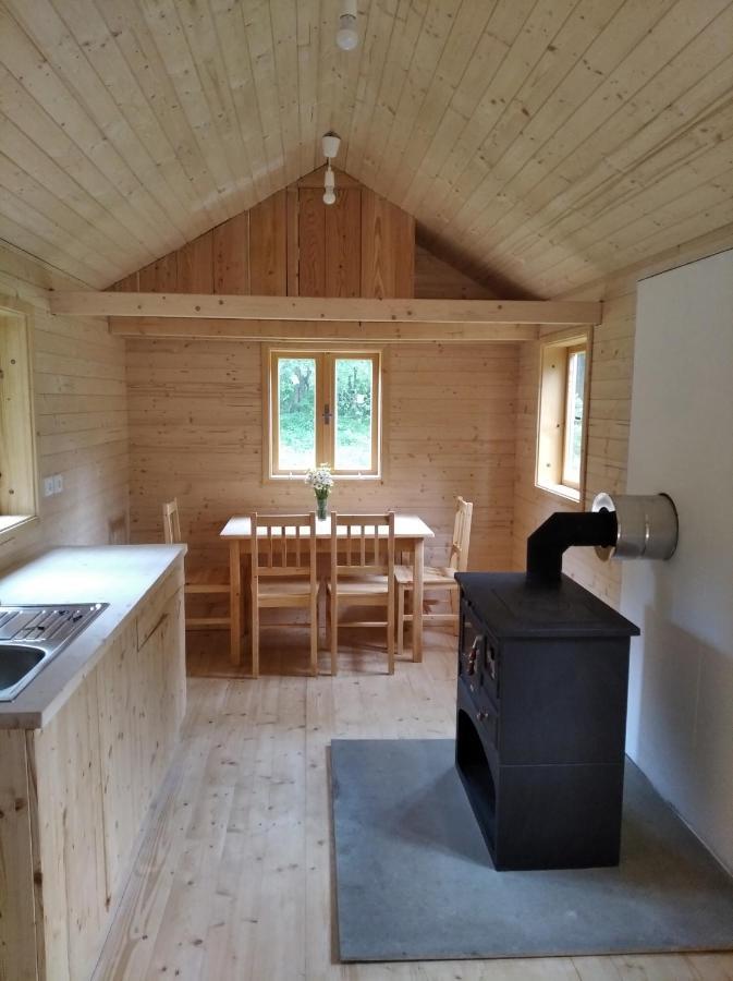Celoroční GLAMPING v pohodlném domečku Vila Výprachtice Exterior foto